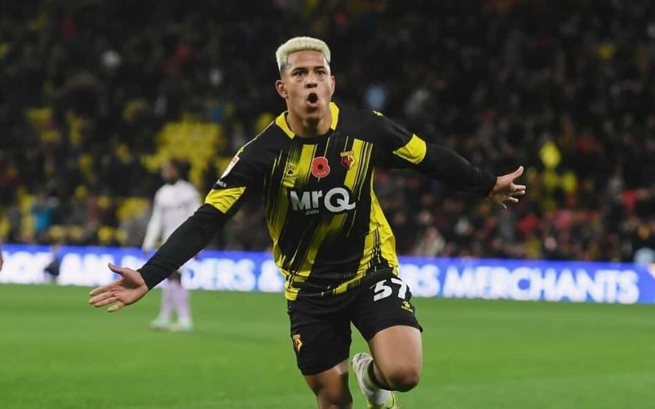 Com gol de Matheus Martins, Watford goleia e chega ao sexto jogo de invencibilidade