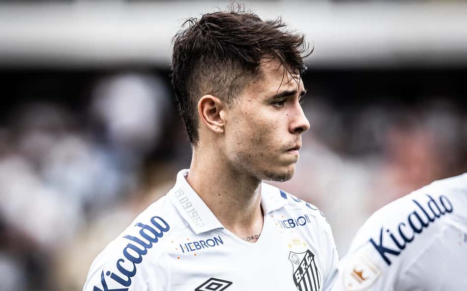 Santos acerta empréstimo de Vinicius Zanocelo para o Ceará