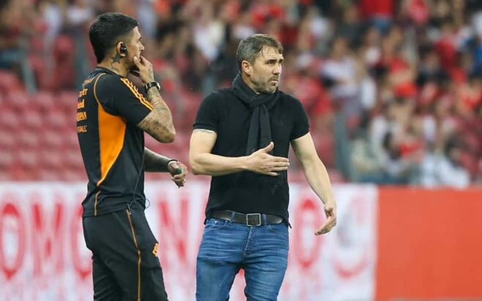 Inter fica próximo de fechar acordo com Coudet e mantém confiança em relação à renovação