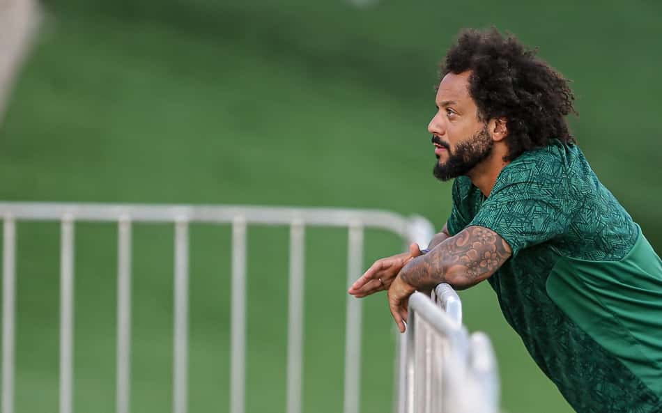 Marcelo acredita no título do Mundial com o Fluminense, elogia Cano, mas joga pressão para o Manchester City: 'Favoritos'