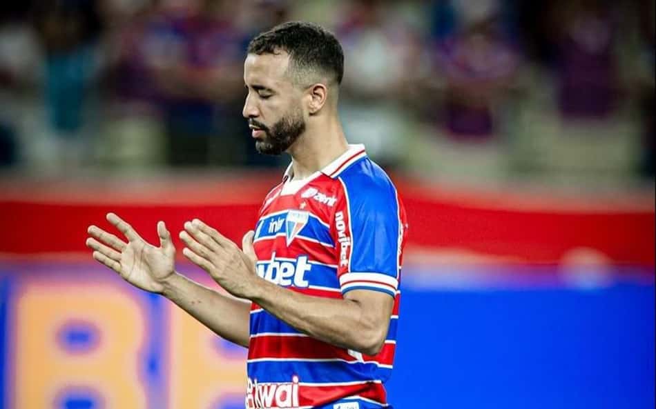 Palmeiras reabre negociação com Caio Alexandre após 'sumiço', mas Fortaleza ainda aguarda oferta