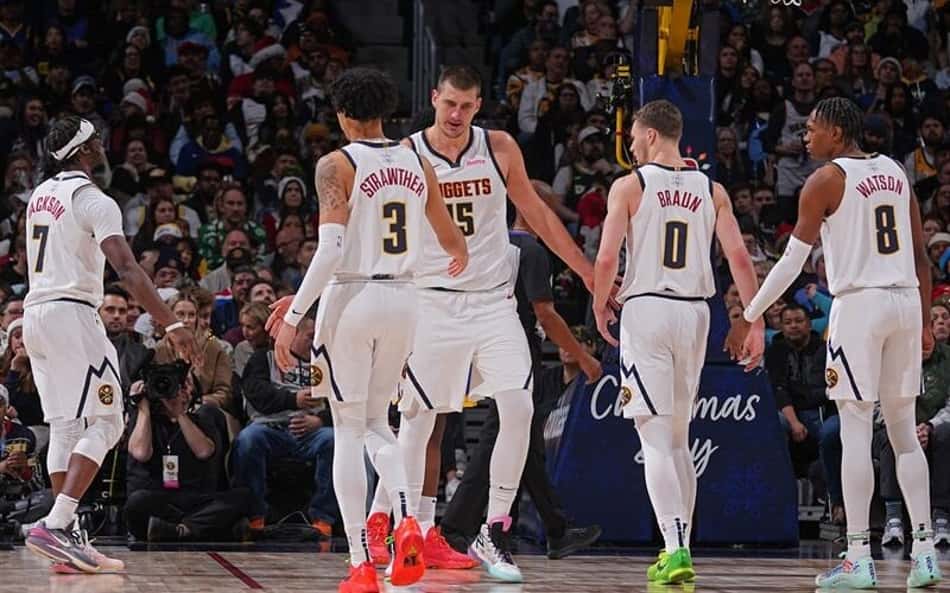 Murray e Jokic comandam e Nuggets vence Warriors