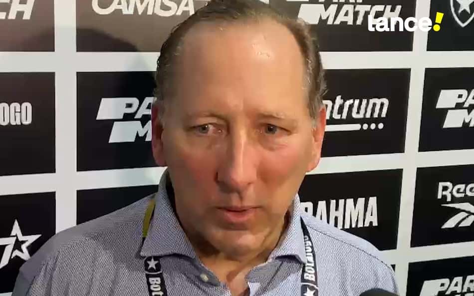 John Textor dispara contra Leila Pereira: "o time dela vive em um mundo em que jogar 11 contra 10 representa equilíbrio"