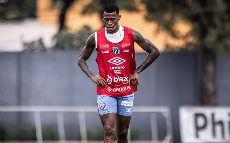 Jean Lucas tem futuro no Santos indefinido e entra na mira de dois gigantes da Série A