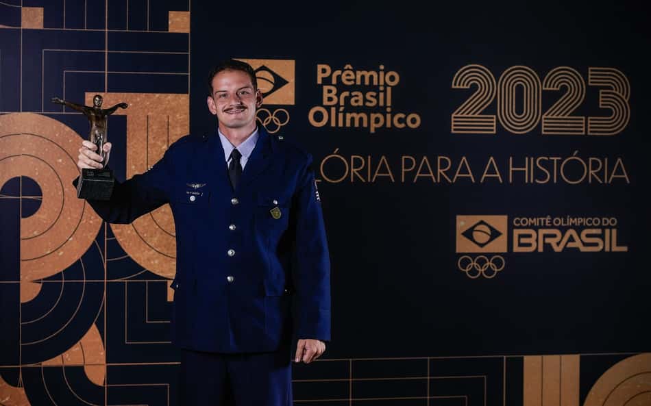 VÍDEO: Marcus D'Almeida descreve sensação de vencer o prêmio de Melhor Atleta do Ano
