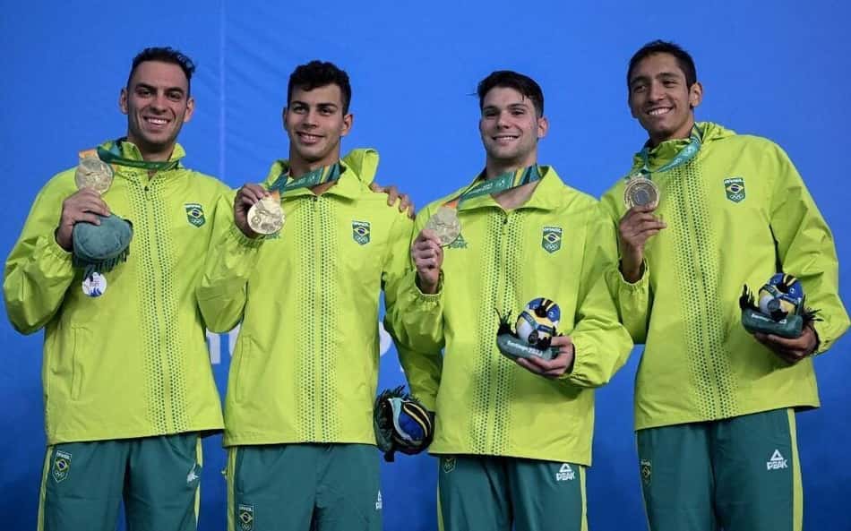 Fernando Scheffer analisa desempenho da natação no Pan de Santiago 2023: 'Voltamos a competir em alto nível'