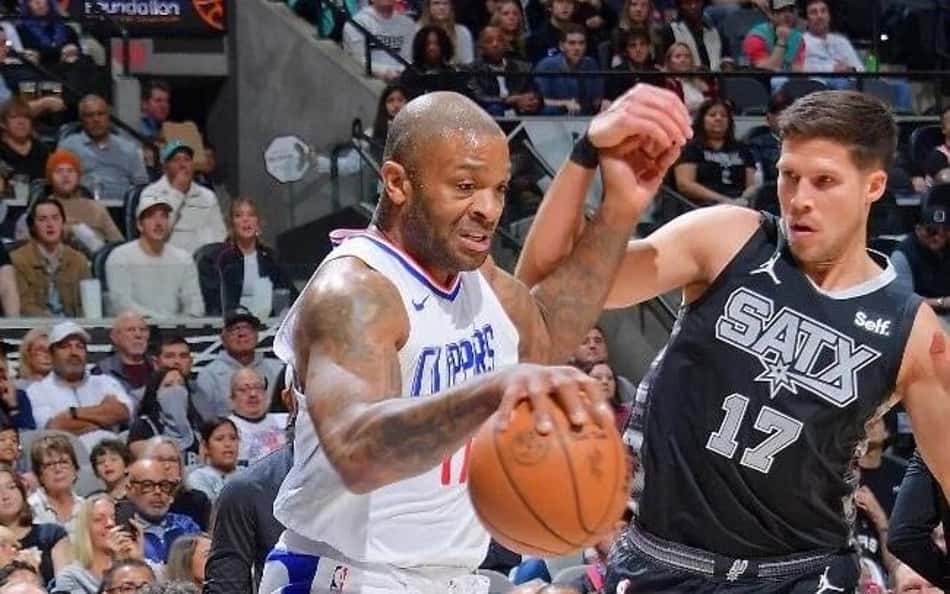 PJ Tucker sobre o Clippers: "Não há bolas de basquete suficientes para este time"