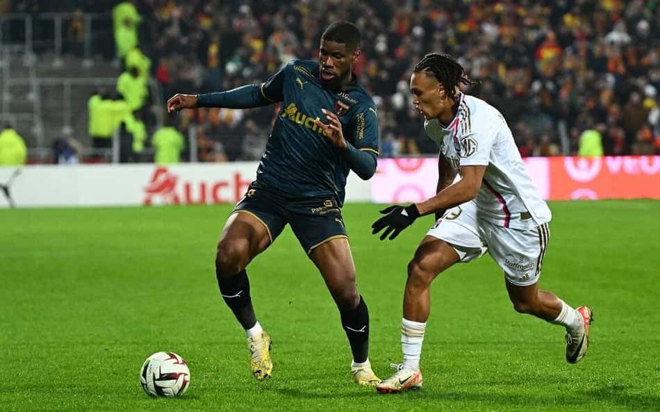 Lyon se afunda na lanterna, e Nice perde chance de roubar liderança do PSG; confira os resultados do dia no Campeonato Francês