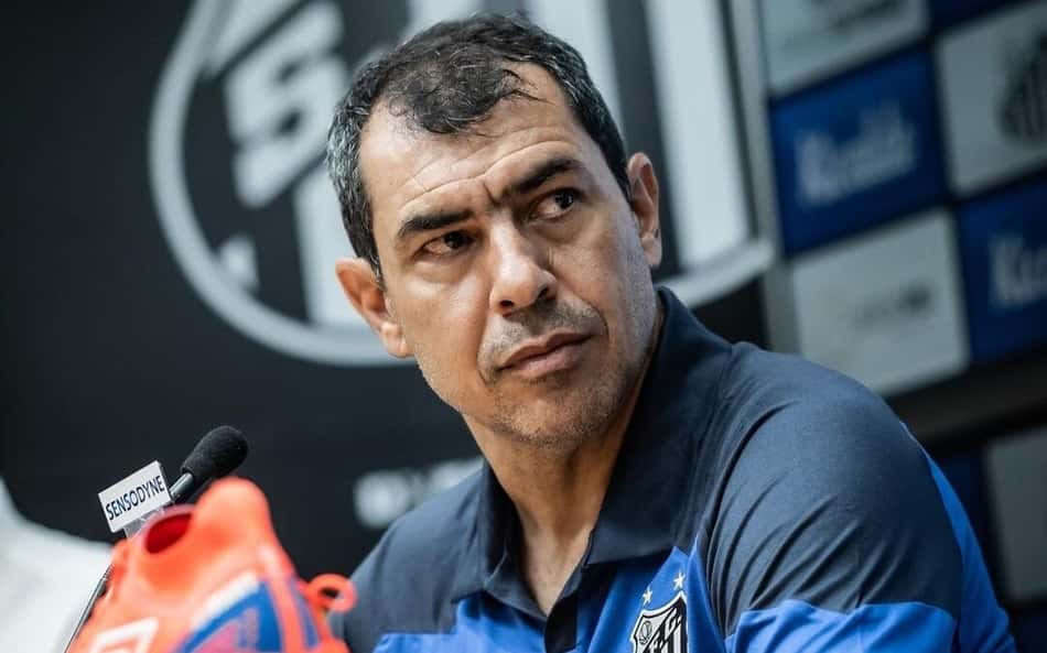 Crise nos bastidores? Carille vive período de pressão no Santos
