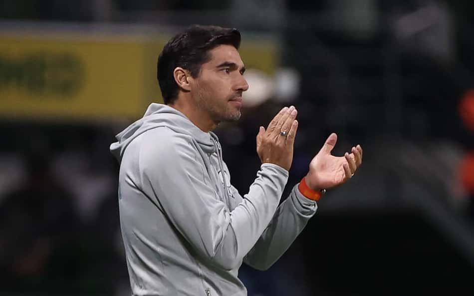 Vai sair? Alvo do Qatar, Abel pode fazer o seu último jogo pelo Palmeiras no Allianz