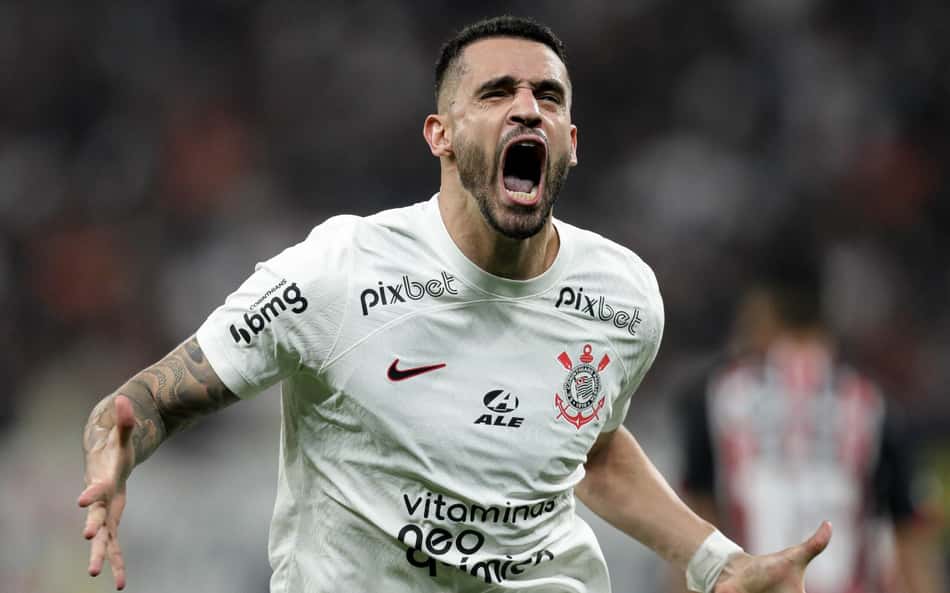 Aprovado? Veja a avaliação dos torcedores do Fluminense sobre Renato Augusto