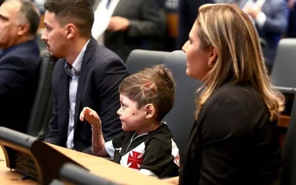 Família de Gui é assaltada após Vasco x Red Bull Bragantino: 'Revólver na cara'