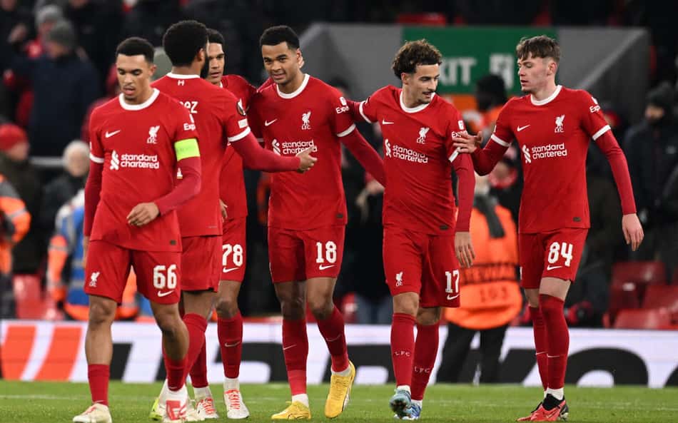 Fulham x Liverpool: onde assistir ao vivo, horário e prováveis escalações do jogo pela Copa da Liga Inglesa