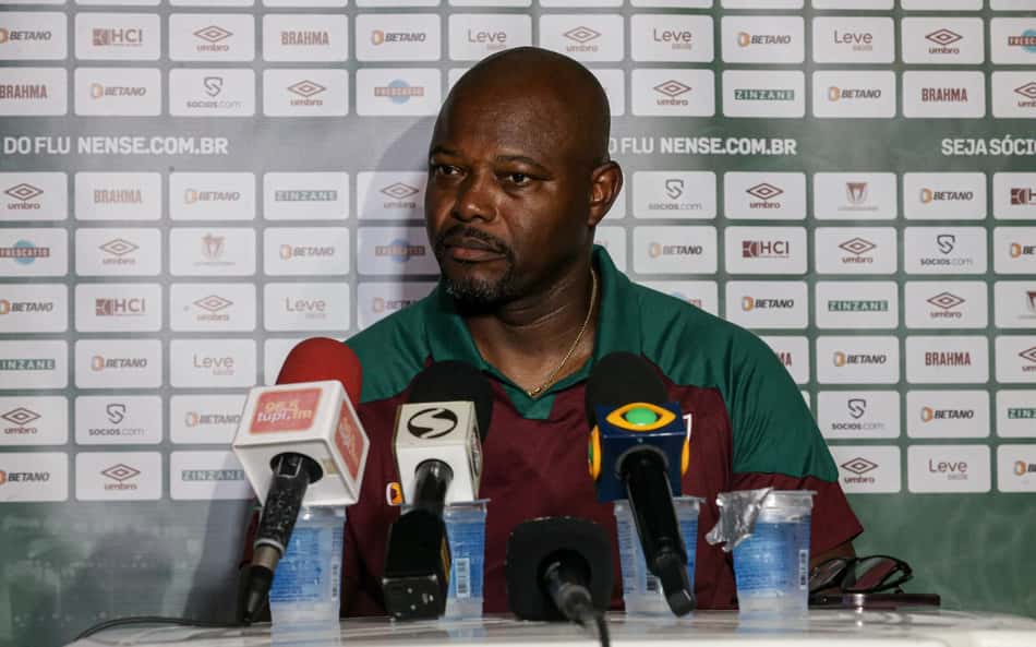 Interino do Fluminense, Marcão explica ausência de Renato Augusto e justifica empate com Volta Redonda: 'Fatalidade'