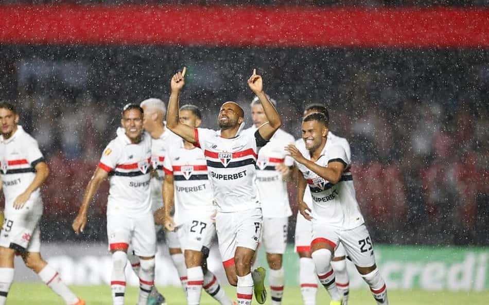 Santos e São Paulo vencem, mas Bragantino tropeça no primeiro dia de Paulistão; veja os resultados