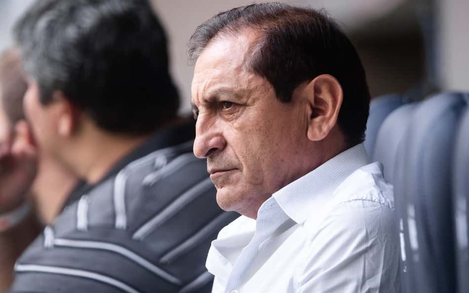 Jogador do Vasco sofre grave lesão no joelho e está fora da temporada