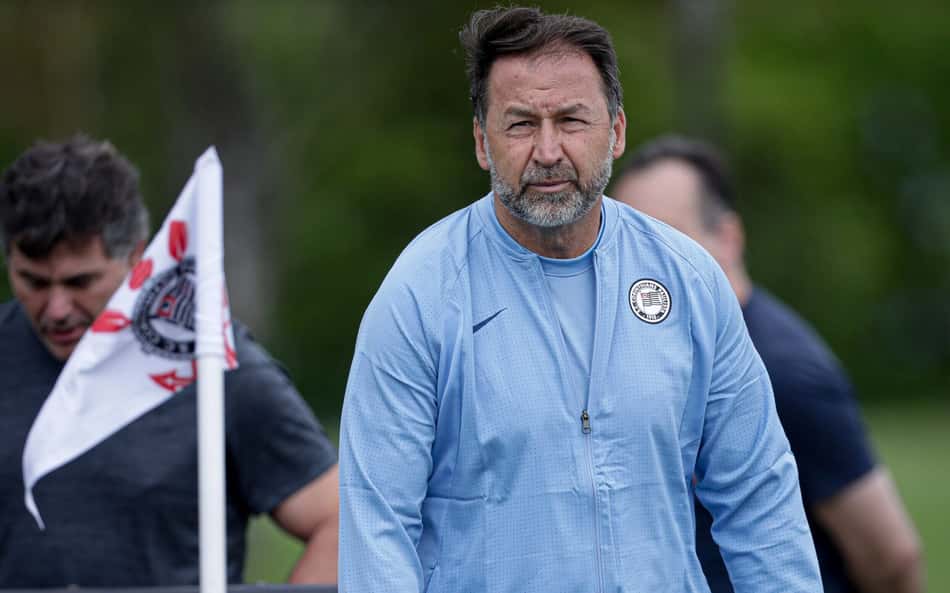 Corinthians irá arcar com multa por rompimento com antiga patrocinadora