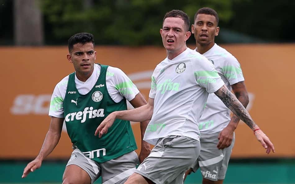 Palmeiras supera dor de cabeça por inscrição de reforços no Paulistão