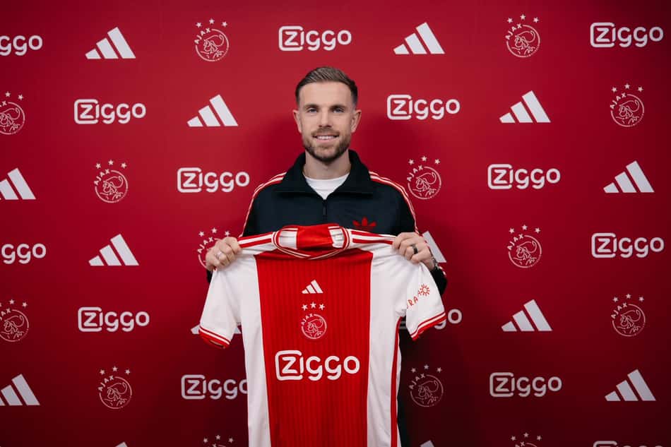 Henderson é anunciado pelo Ajax (Foto: Reprodução)
