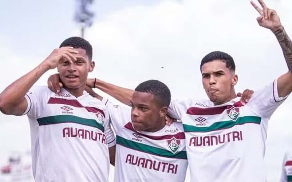 Fluminense abre o placar cedo, vence o Lagarto e garante classificação na Copinha