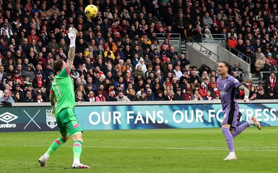 Internet vai à loucura com golaço de Darwin Núñez pelo Liverpool: 'Os haters choram'