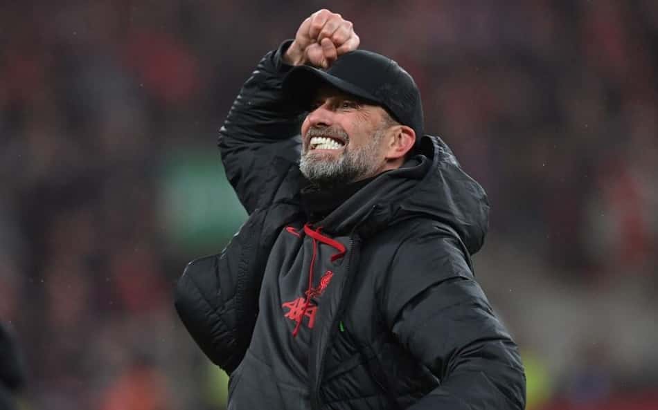 Campeão pelo Liverpool, Klopp se surpreende com atmosfera na final contra o Chelsea: 'Absolutamente insano'