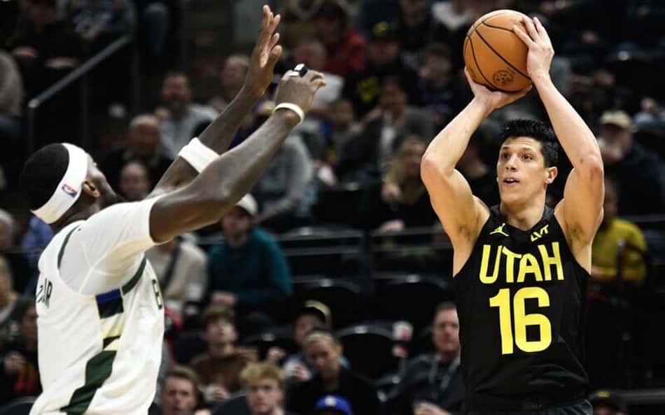 Jazz envia Simone Fontecchio em troca para o Pistons