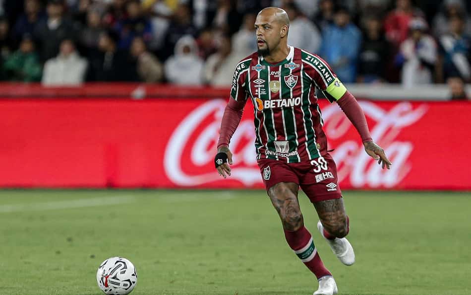 Presidente da Liga Equatoriana ataca Felipe Melo, zagueiro e capitão do Fluminense