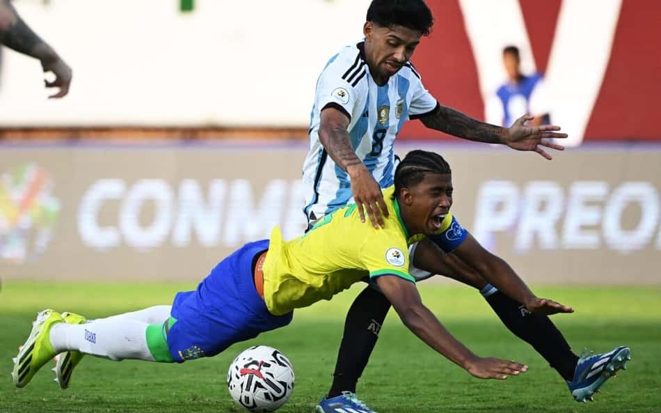 Brasil perde para a Argentina e está fora dos Jogos Olímpicos de Paris