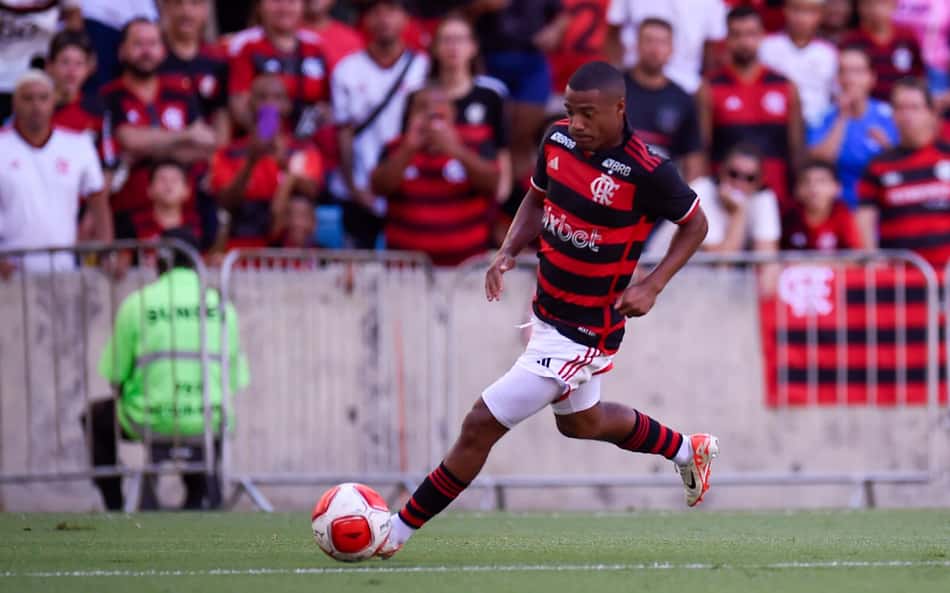 Flamengo terá desfalques de De La Cruz e Allan nos próximos jogos