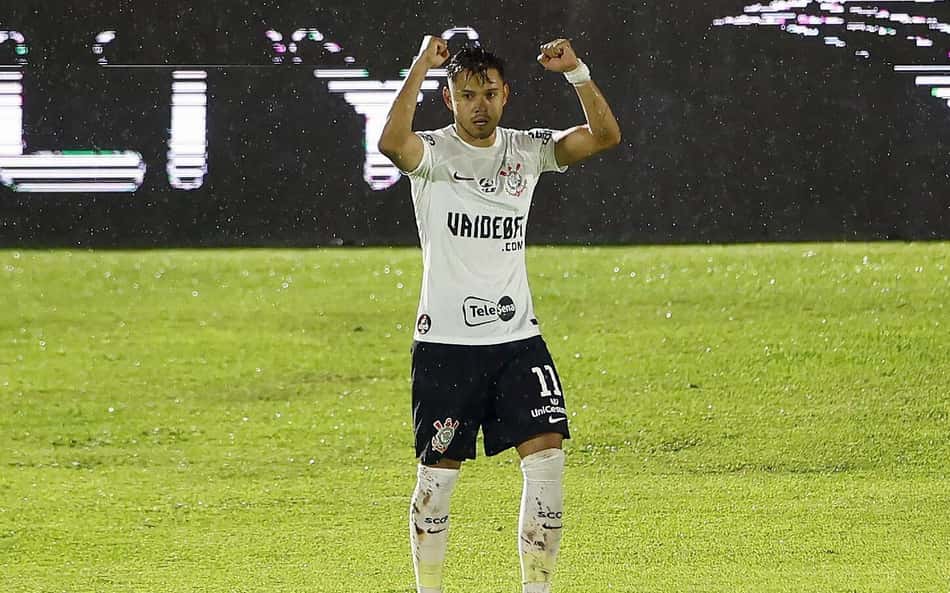 Internet se declara para Romero, do Corinthians: 'Eu te amo'