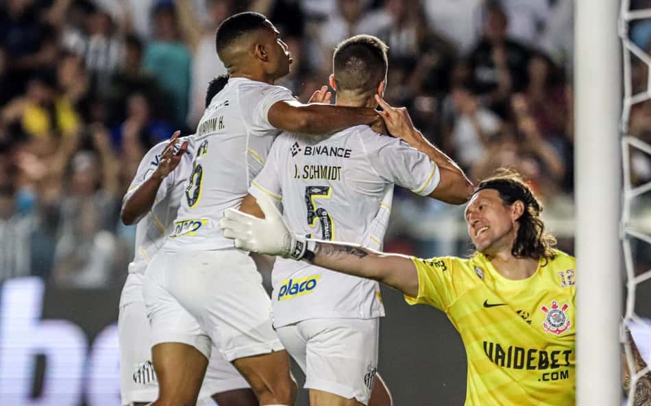 Torcida do Corinthians detona Cássio em derrota contra o Santos: 'Já deu'