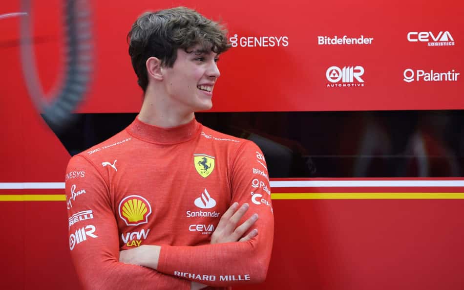 No 100º pódio da carreira de Verstappen, revelação da Fórmula 1 'rouba a cena'