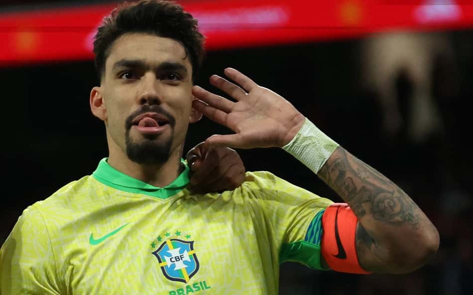 Paquetá minimiza vaias da torcida espanhola: 'Faz parte do futebol'