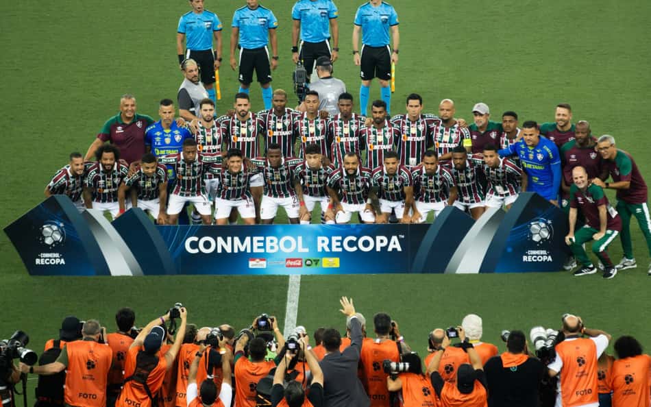 Jornalistas exaltam veterano do Fluminense em vitória contra a LDU: 'Absurdo'