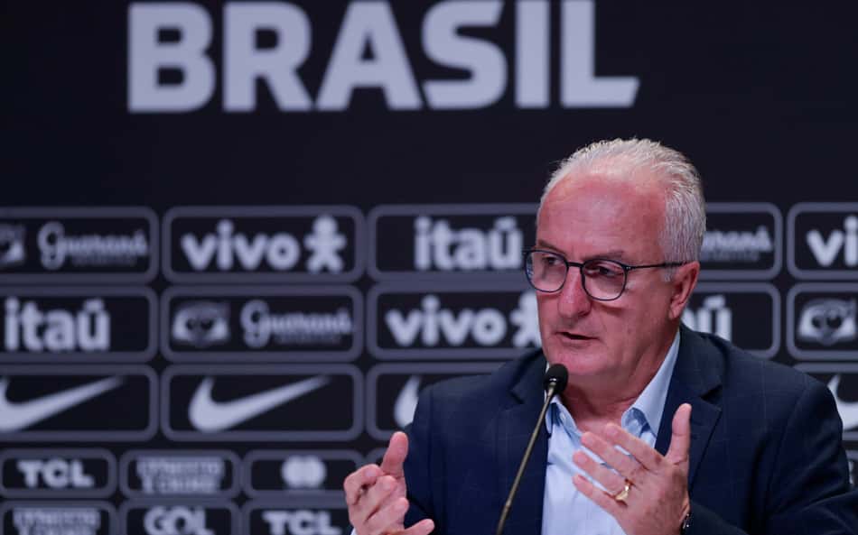 Jornalista alerta para escalação do Brasil contra a Inglaterra: 'Chance de dar ruim é grande'