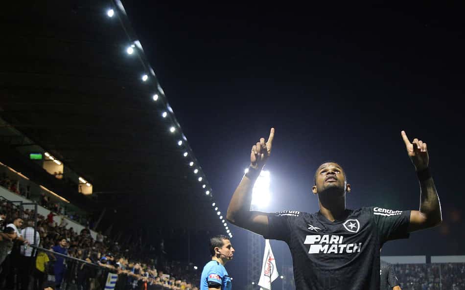 Botafogo escapa de brasileiros, mas sofre com longos deslocamentos na Libertadores