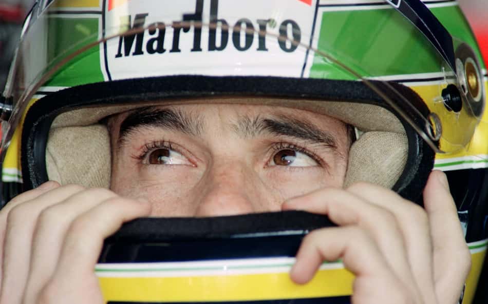 Ídolo Eterno: relembre a carreira de Ayrton Senna em fotos históricas