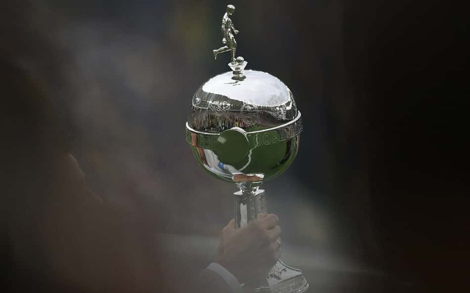 Premiação da Libertadores: Conmebol aumenta valores para 2024