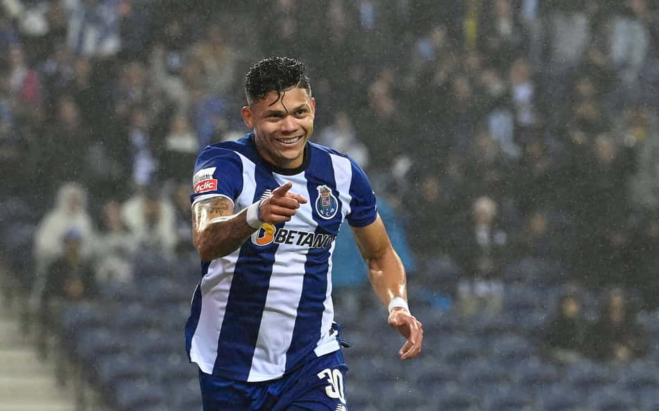 Convocado, Evanilson é o brasileiro com mais gols nas principais ligas europeias; veja lances pelo Porto