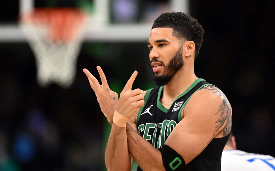 AFP__20240302__2051820213__v2__HighRes__DallasMavericksVBostonCeltics-scaled-aspect-ratio-512-320