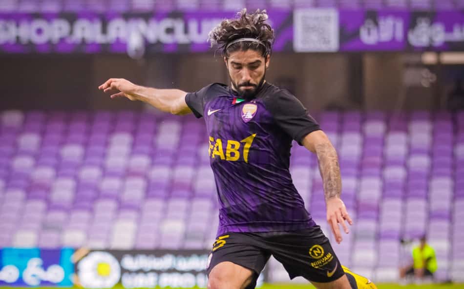 Brasileiro do Al Ain projeta duelo com Cristiano Ronaldo na Champions Asiática: 'Extremamente difícil'