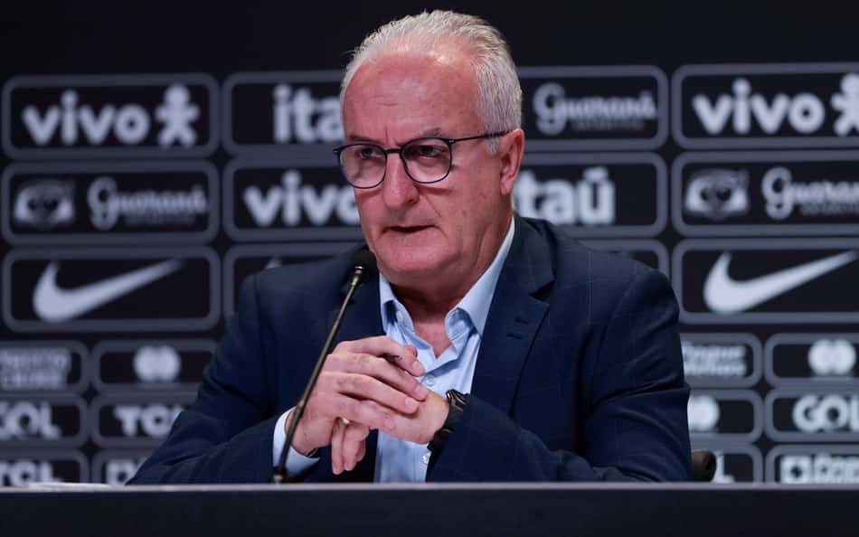 Dorival Junior cogita medida drástica por tratamento com Vini Jr na Espanha: 'Passou da linha'