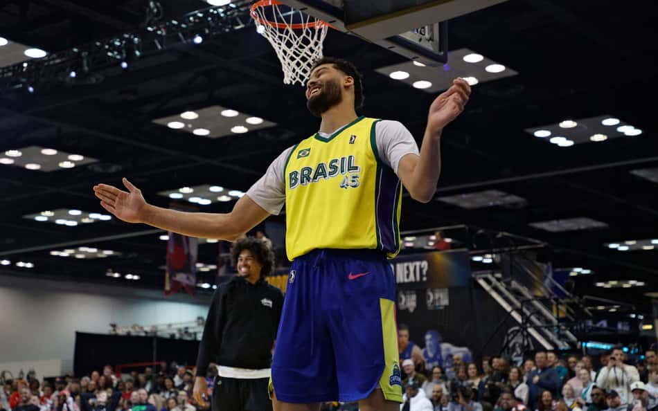 Brasileiro acerta 'contrato relâmpago' e terá chance de ouro na NBA