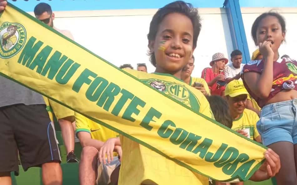Menina de 10 anos usa da paixão pelo Mirassol como força para lutar contra a leucemia: 'É minha terapia'