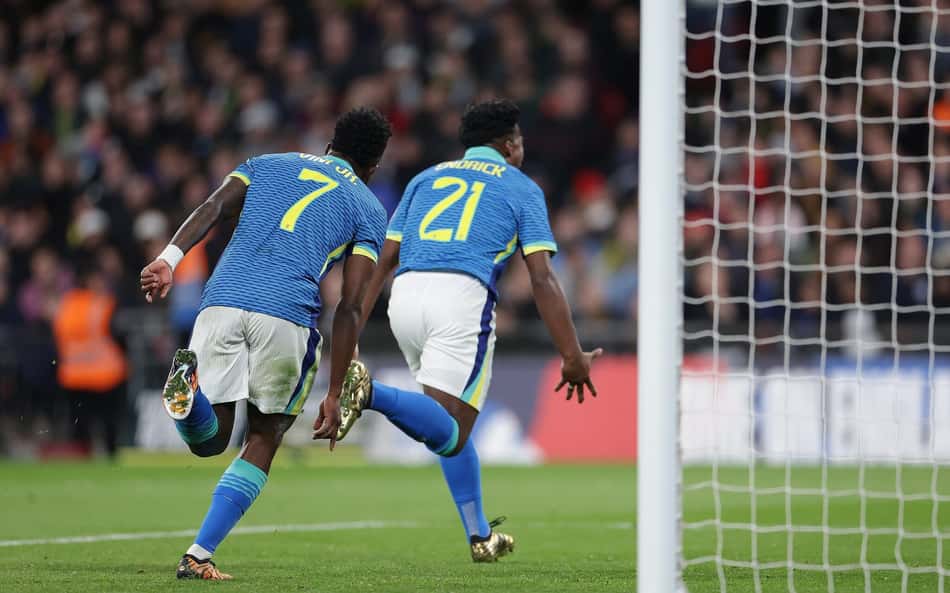 Vini Jr. exalta Endrick e projeta futuro no Real Madrid: 'Ainda bem que vai jogar com a gente'