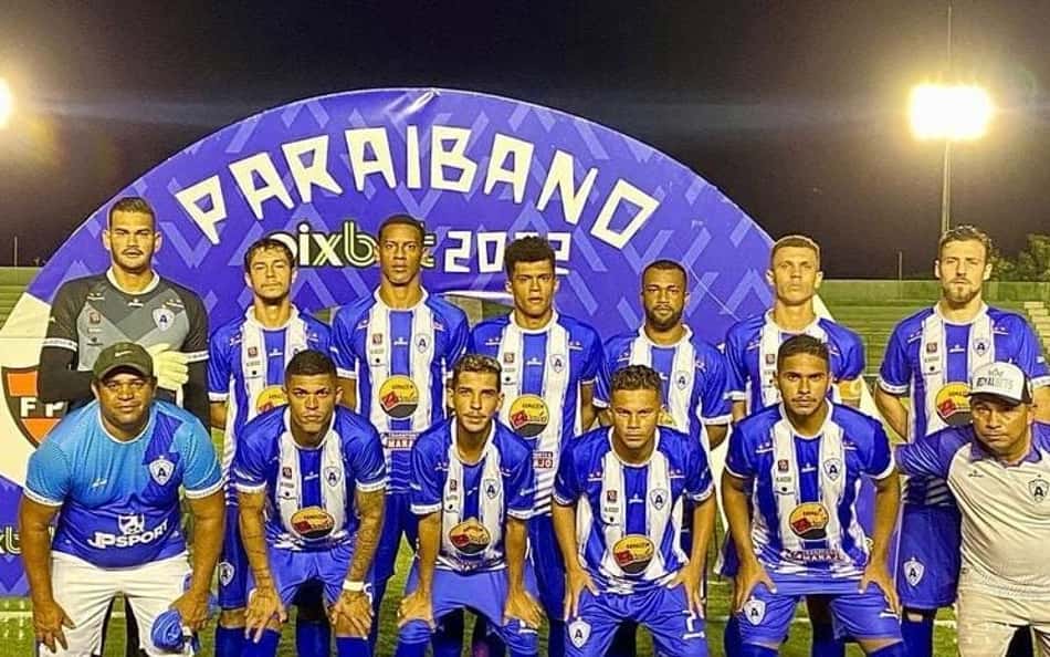 Time é rebaixado após escalar jogador envolvido em escândalo de apostas