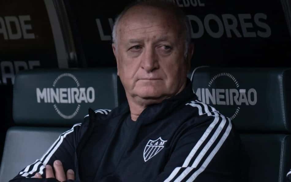 Jornalista sugere Felipão para gigante da Série A: 'Se for para sair quem está, contrataria'