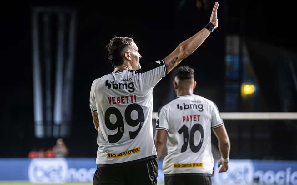 Torcedores do Vasco exaltam e dupla Payet e Vegetti na web: 'Messi e Suárez'