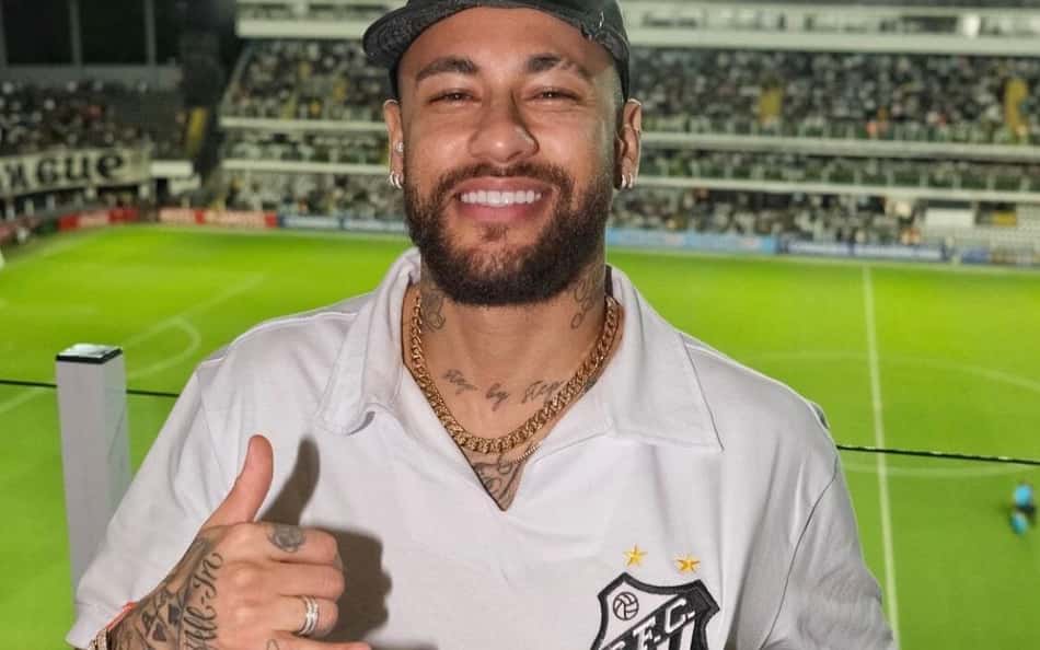 neymar-santos-vila-belmiro-instagram-aspect-ratio-512-320